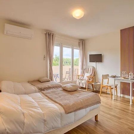 Appartamento Renove Et Climatise Avec Balcon Pour 2 Personnes - Fr-1-841-24 *